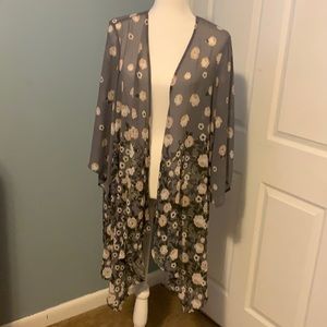 Torrid Kimono size 00/0